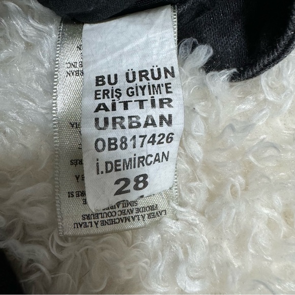 Free People Distressed Flared Leg Jeans Faded Black OB817426 Size 28 X 32 - Picture 12 of 13